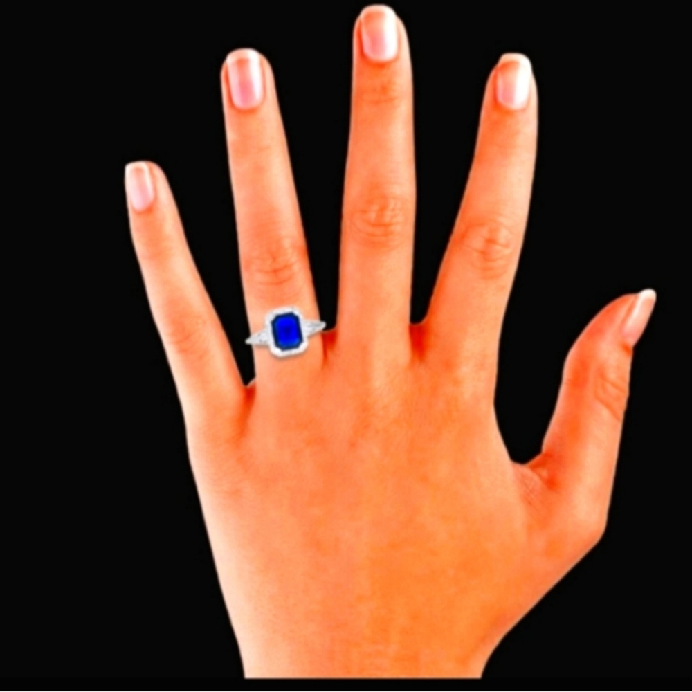 NWT Sterling Silver Created Sapphire Gemstone Ring 💍